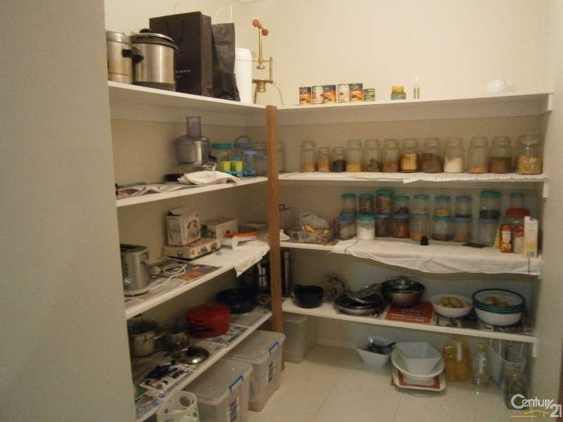 11 Edgewater Drive, Keysborough VIC 3173