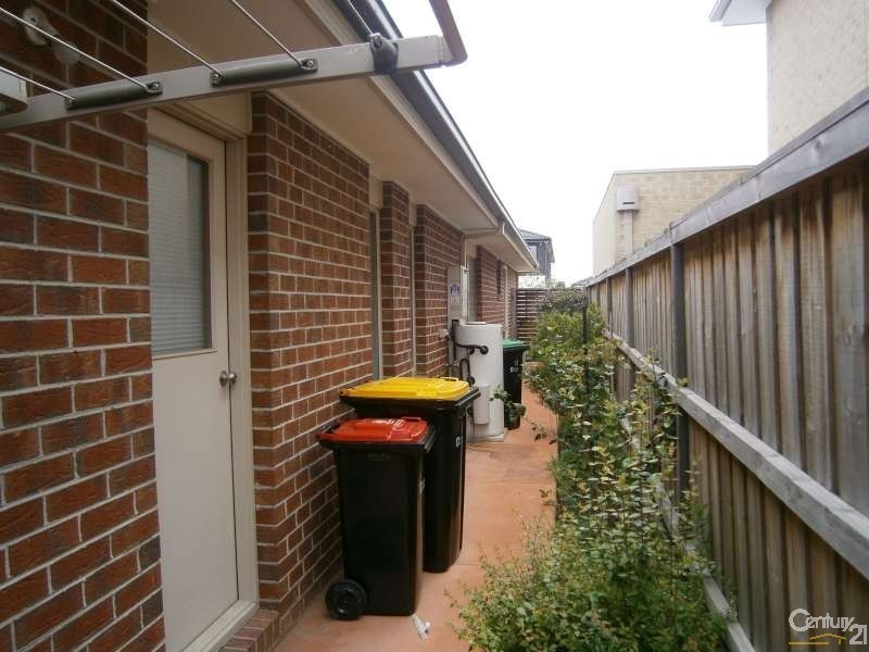 11 Edgewater Drive, Keysborough VIC 3173