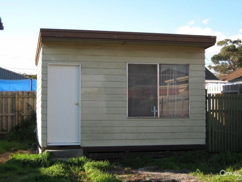 13 Andrew Street, Springvale VIC 3171