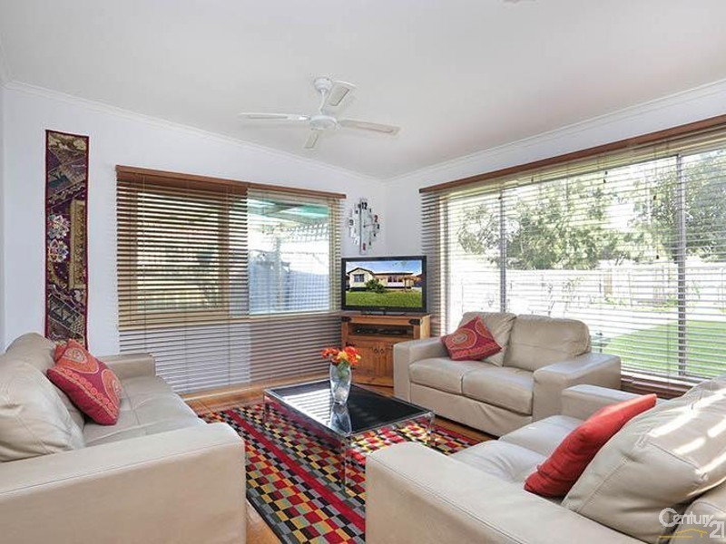 34 Crimson Drive, Doveton VIC 3177