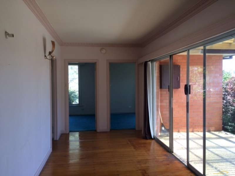 31 Charlton Street, Springvale VIC 3171