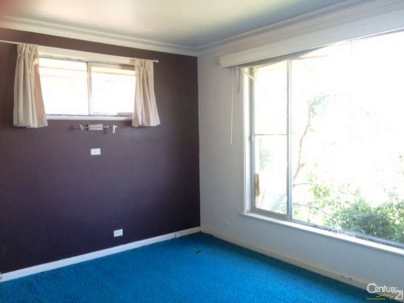31 Charlton Street, Springvale VIC 3171