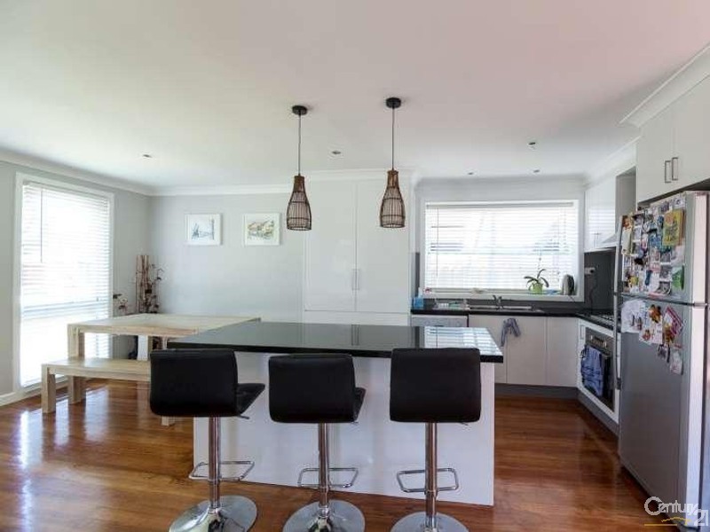 4 Shady Place, Noble Park VIC 3174