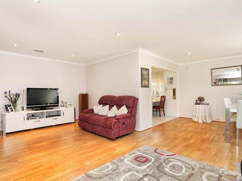 23 Parramatta Cres, Noble Park VIC 3174