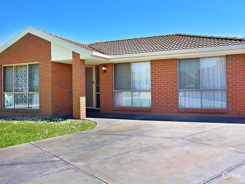 4 Alema Court, Narre Warren South VIC 3805