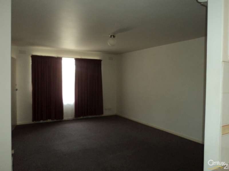 2/2 Edith Street, Dandenong VIC 3175