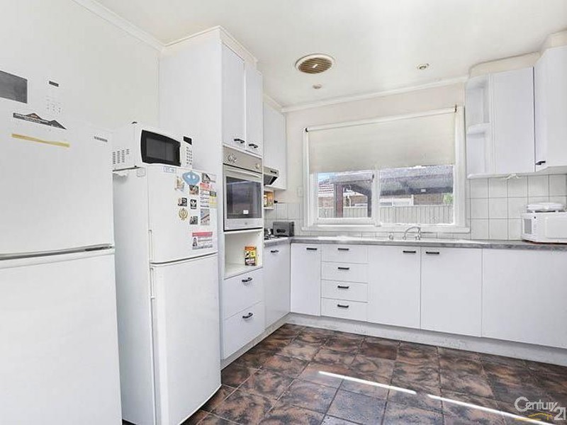 6 Cranham Street, Noble Park VIC 3174