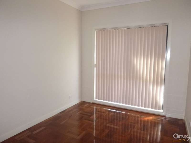 2/5 Gardiner Street, Dandenong North VIC 3175