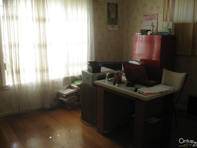 6 Marna Court, Noble Park VIC 3174