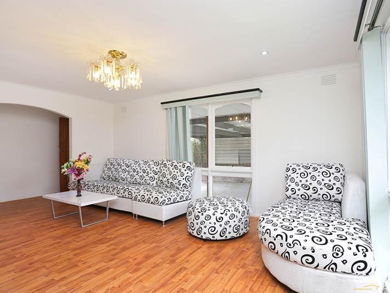 39 Monash Cres, Clayton South VIC 3169