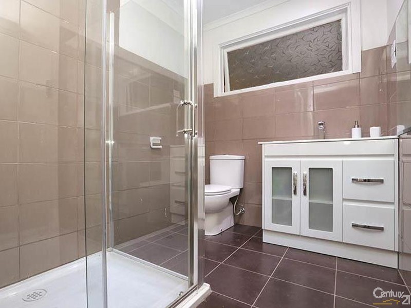 39 Monash Cres, Clayton South VIC 3169