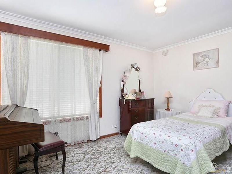 1/2 Prior Road, Noble Park VIC 3174