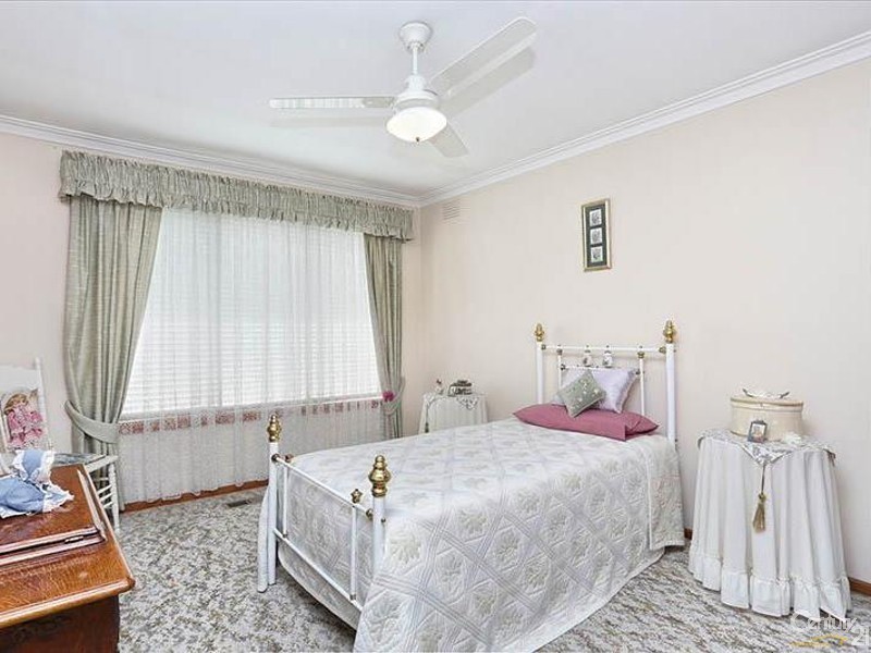 1/2 Prior Road, Noble Park VIC 3174