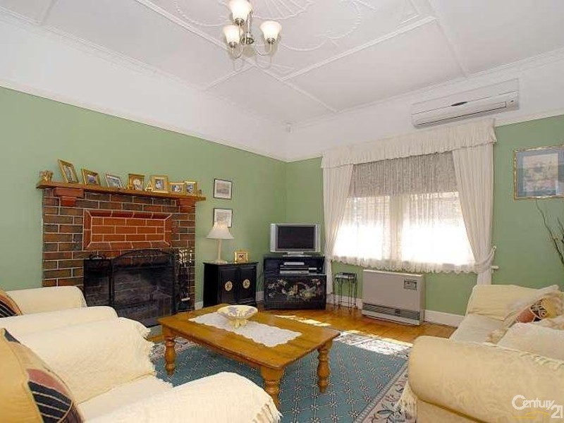 52 Leonard Avenue, Noble Park VIC 3174