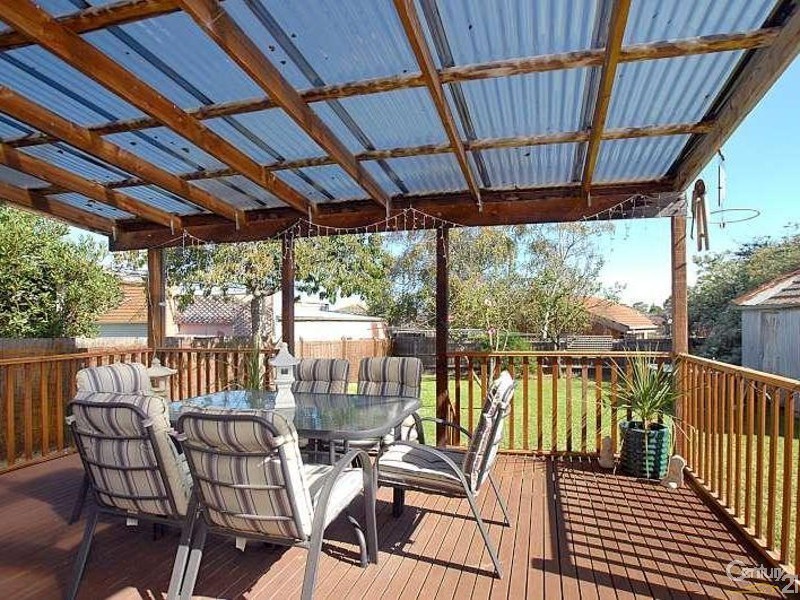 52 Leonard Avenue, Noble Park VIC 3174