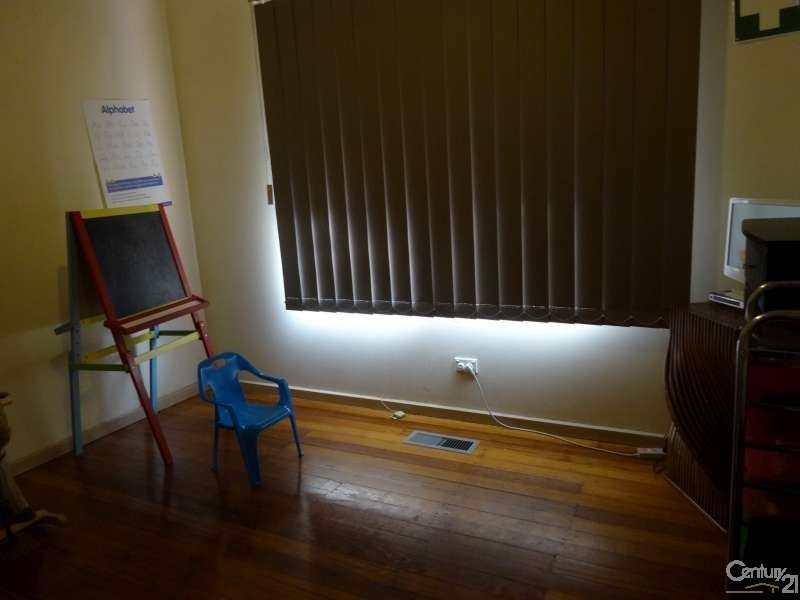 4 Simon Avenue, Noble Park VIC 3174