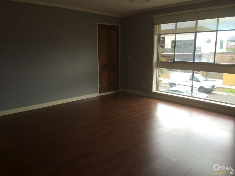 4/19 Leonard Avenue, Noble Park VIC 3174