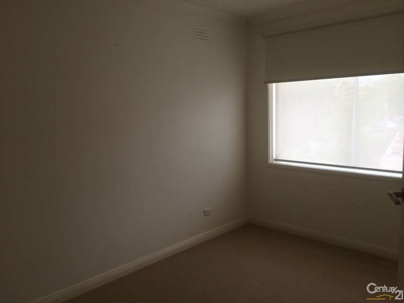 4/19 Leonard Avenue, Noble Park VIC 3174