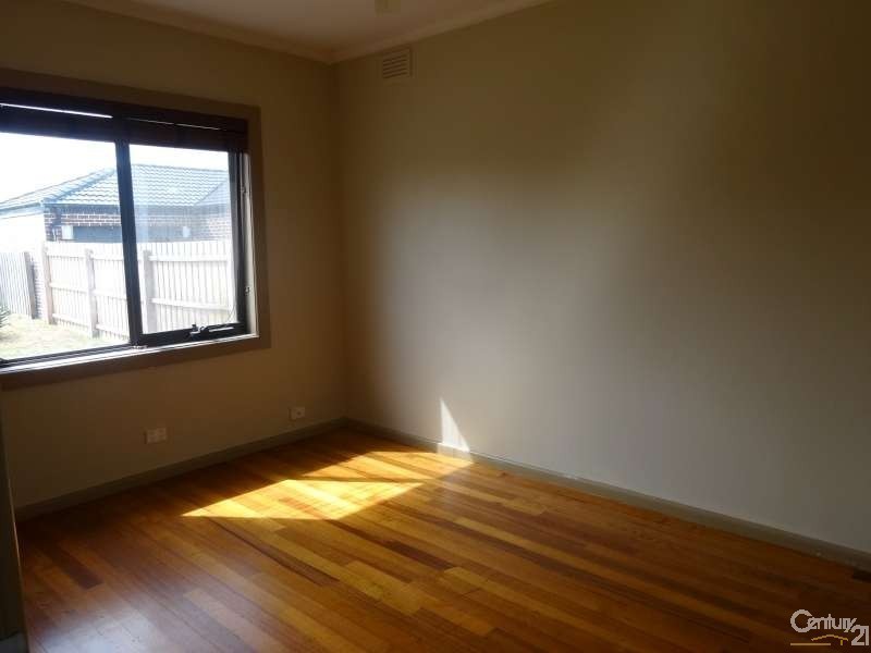 41 Highfield Avenue, Mulgrave VIC 3170