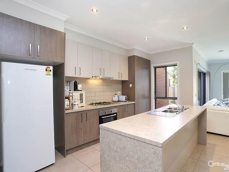 4a Rowson Grove, Clarinda VIC 3169