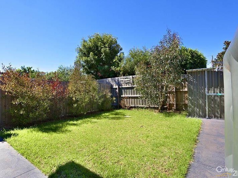 4a Rowson Grove, Clarinda VIC 3169