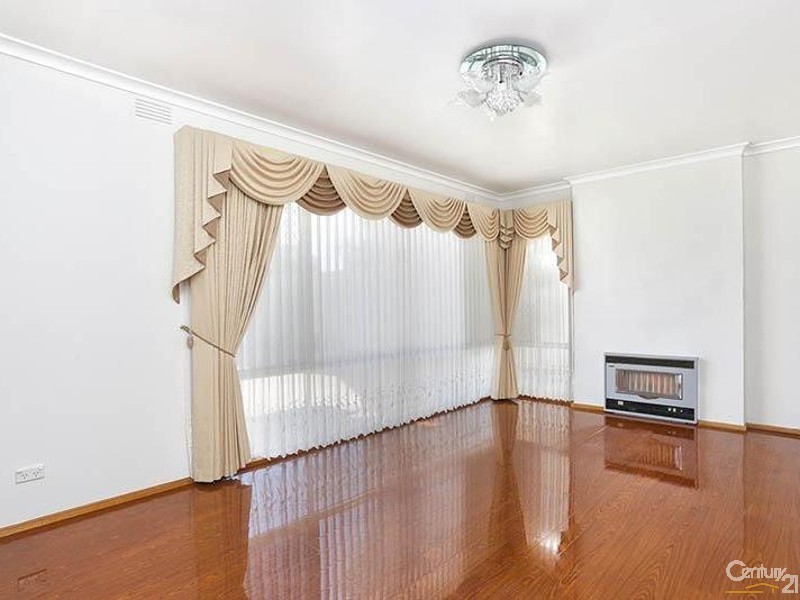 325 Gladstone Road, Dandenong North VIC 3175