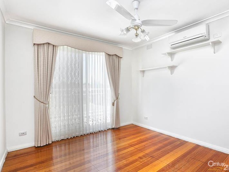 325 Gladstone Road, Dandenong North VIC 3175