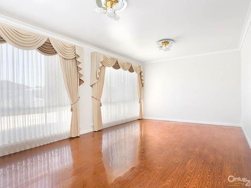 325 Gladstone Road, Dandenong North VIC 3175