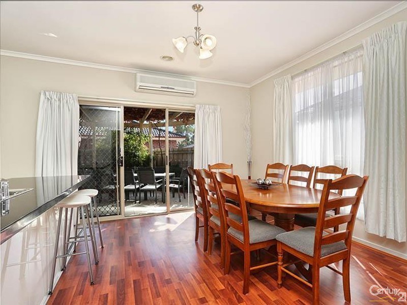 1/8a Dunblane Road, Noble Park VIC 3174