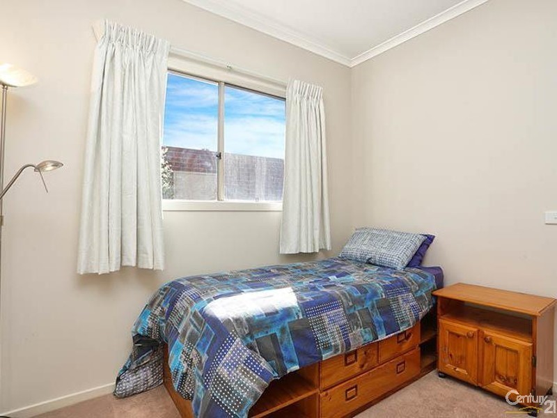 1/8a Dunblane Road, Noble Park VIC 3174