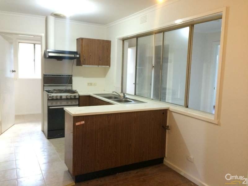 11 Carpenter Street, Noble Park VIC 3174