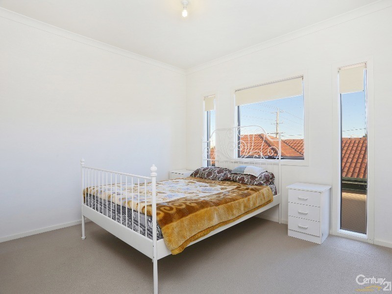 2/24 View Road, Springvale VIC 3171