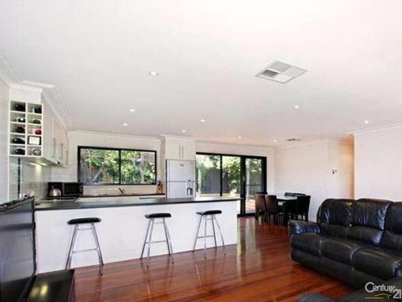 23 Tate Avenue, Wantirna South VIC 3152