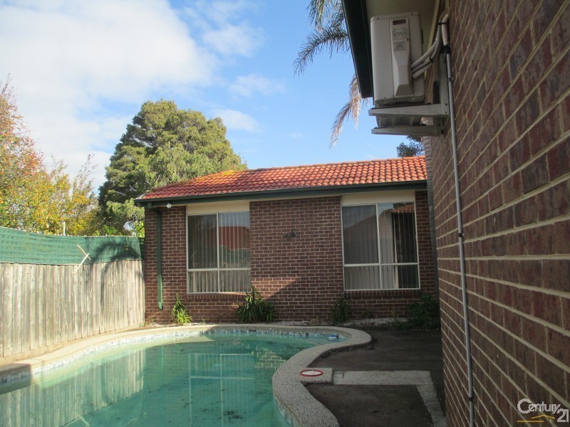 2/12 Flynn Street, Springvale VIC 3171