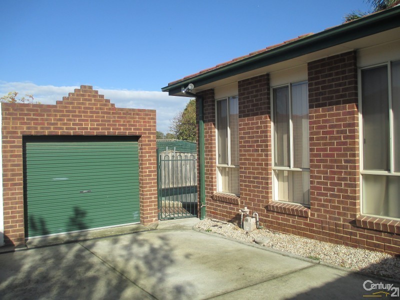 2/12 Flynn Street, Springvale VIC 3171