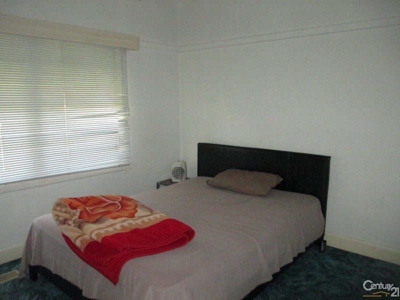 23 Stephenson Street, Springvale VIC 3171