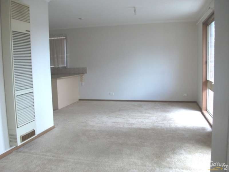 1/23 Parkview Close, Dandenong VIC 3175