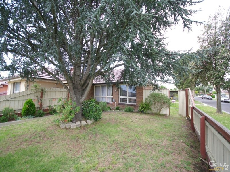 19A Third Avenue, Dandenong North VIC 3175