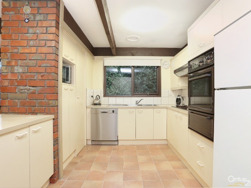 321 Gladstone Road, Dandenong North VIC 3175