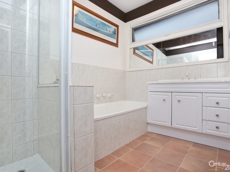 321 Gladstone Road, Dandenong North VIC 3175