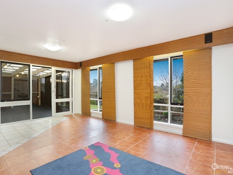 23 Suffolk Road, Dandenong North VIC 3175