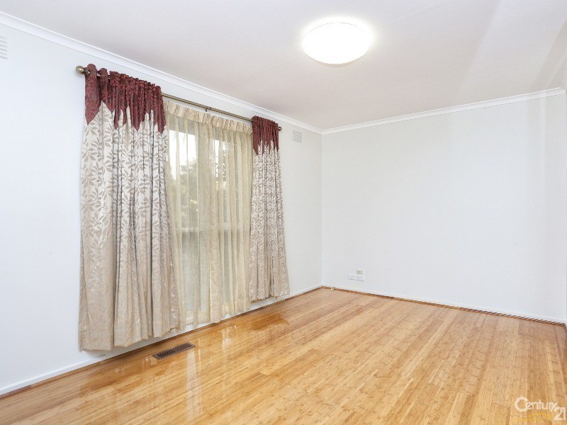 23 Suffolk Road, Dandenong North VIC 3175