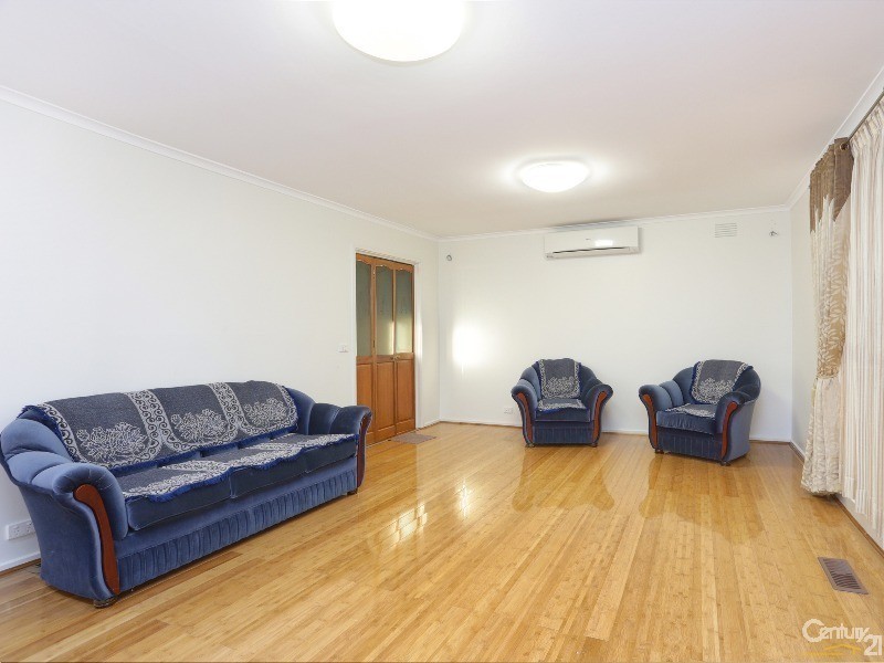 23 Suffolk Road, Dandenong North VIC 3175