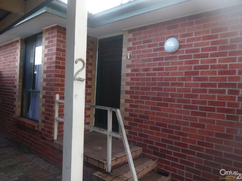 2/2 Seventh Avenue, Dandenong VIC 3175