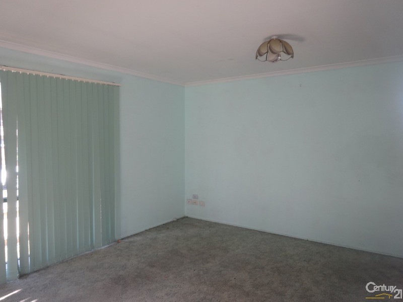 2/2 Seventh Avenue, Dandenong VIC 3175