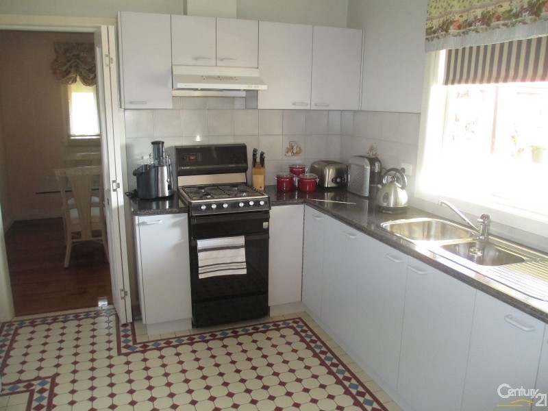 26 Lawn Road, Noble Park VIC 3174