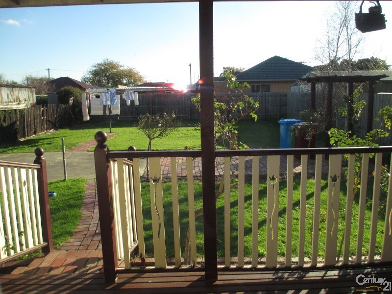 26 Lawn Road, Noble Park VIC 3174