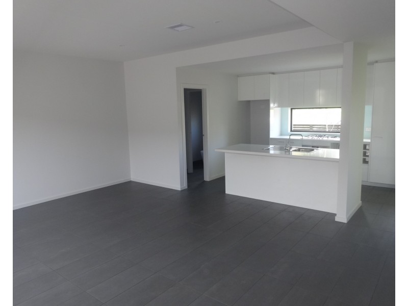 80 City Vista Circuit, Cranbourne West VIC 3977