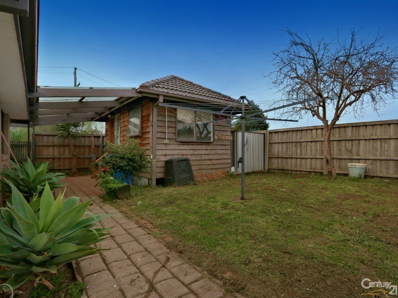 2 Sunnyvale Cres, Keysborough VIC 3173