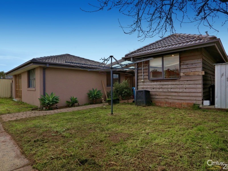 2 Sunnyvale Cres, Keysborough VIC 3173